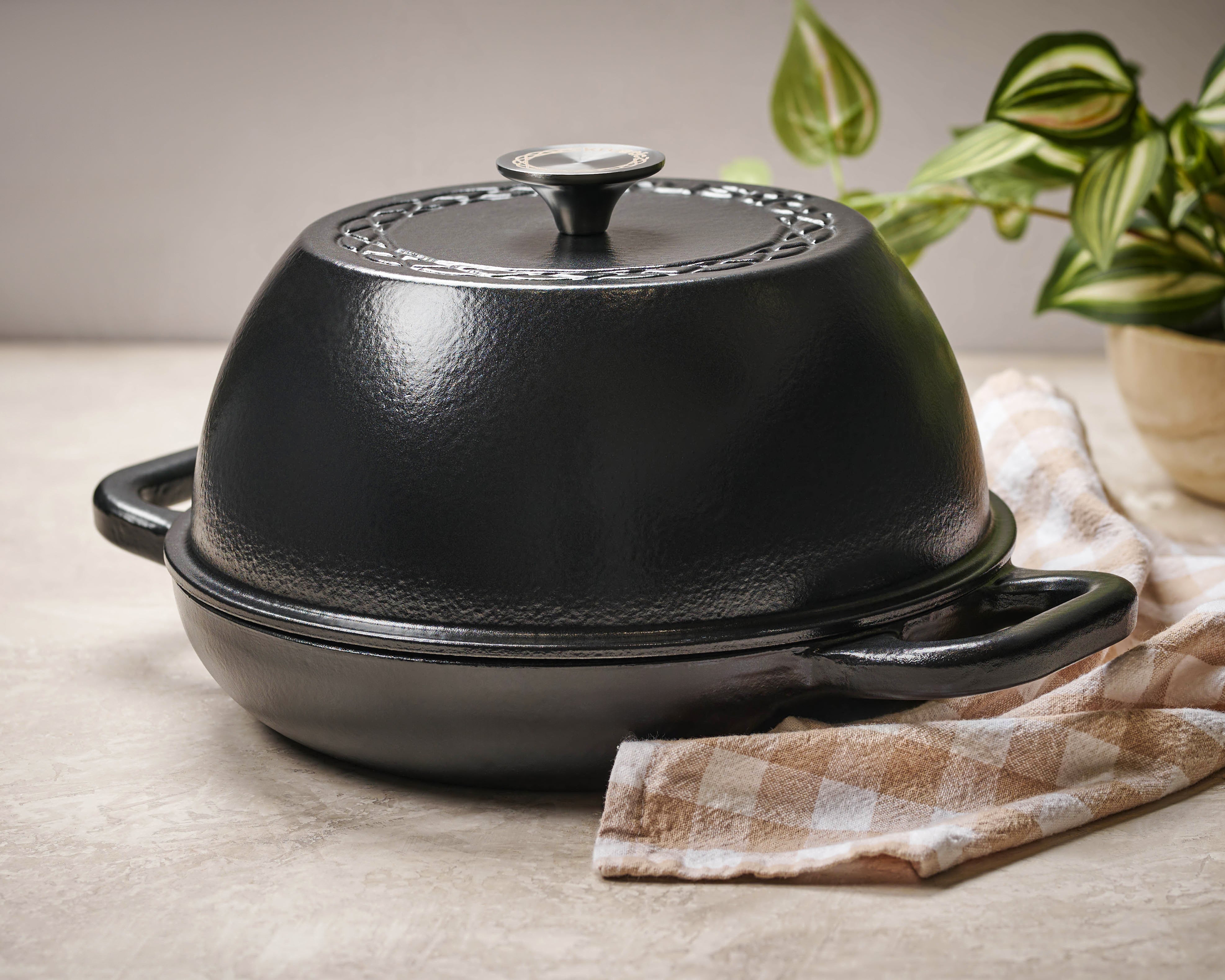 The Freeform Dutch Oven • Enameled Cast Iron • Round • 6-Quart