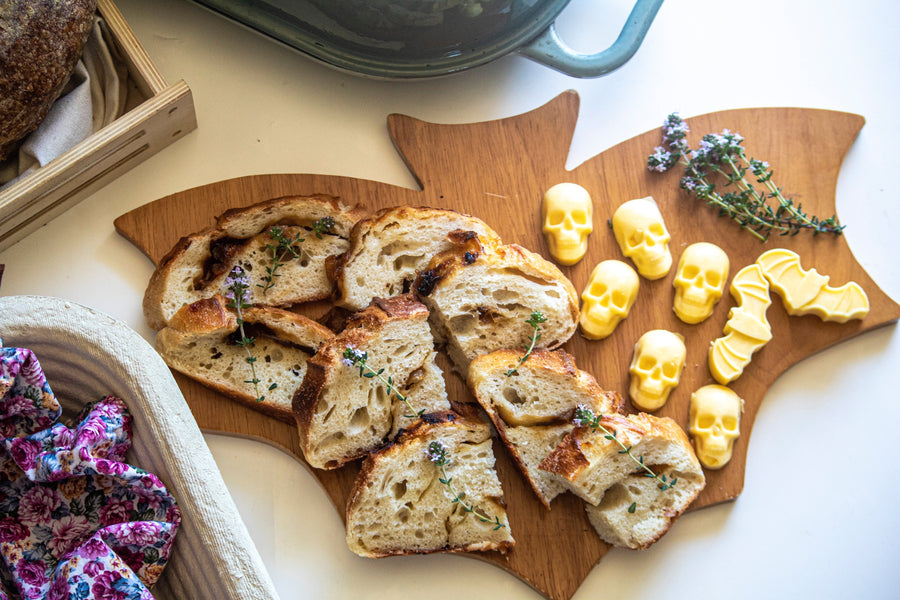 Caramelized Onion & Gouda Sourdough