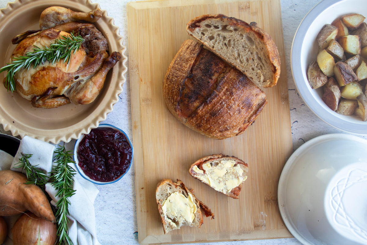 Soft Garlic Butter Dinner Rolls