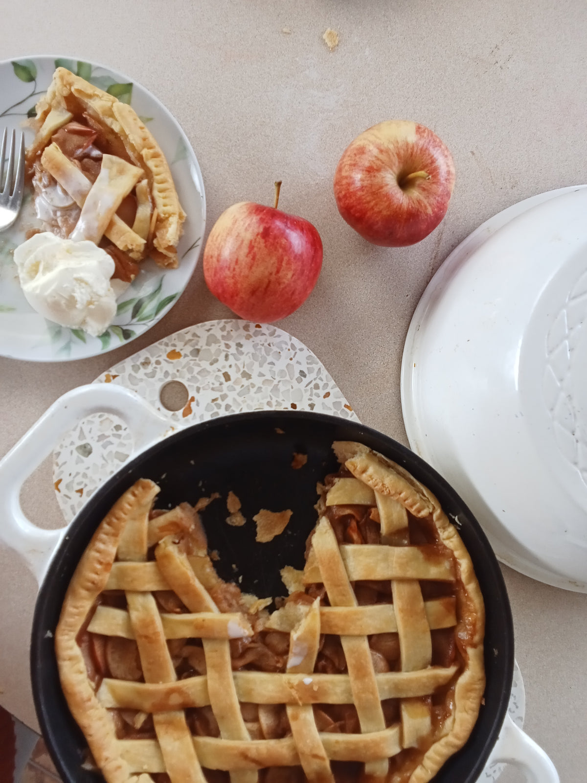 Rustic Dutch Oven Apple Pie