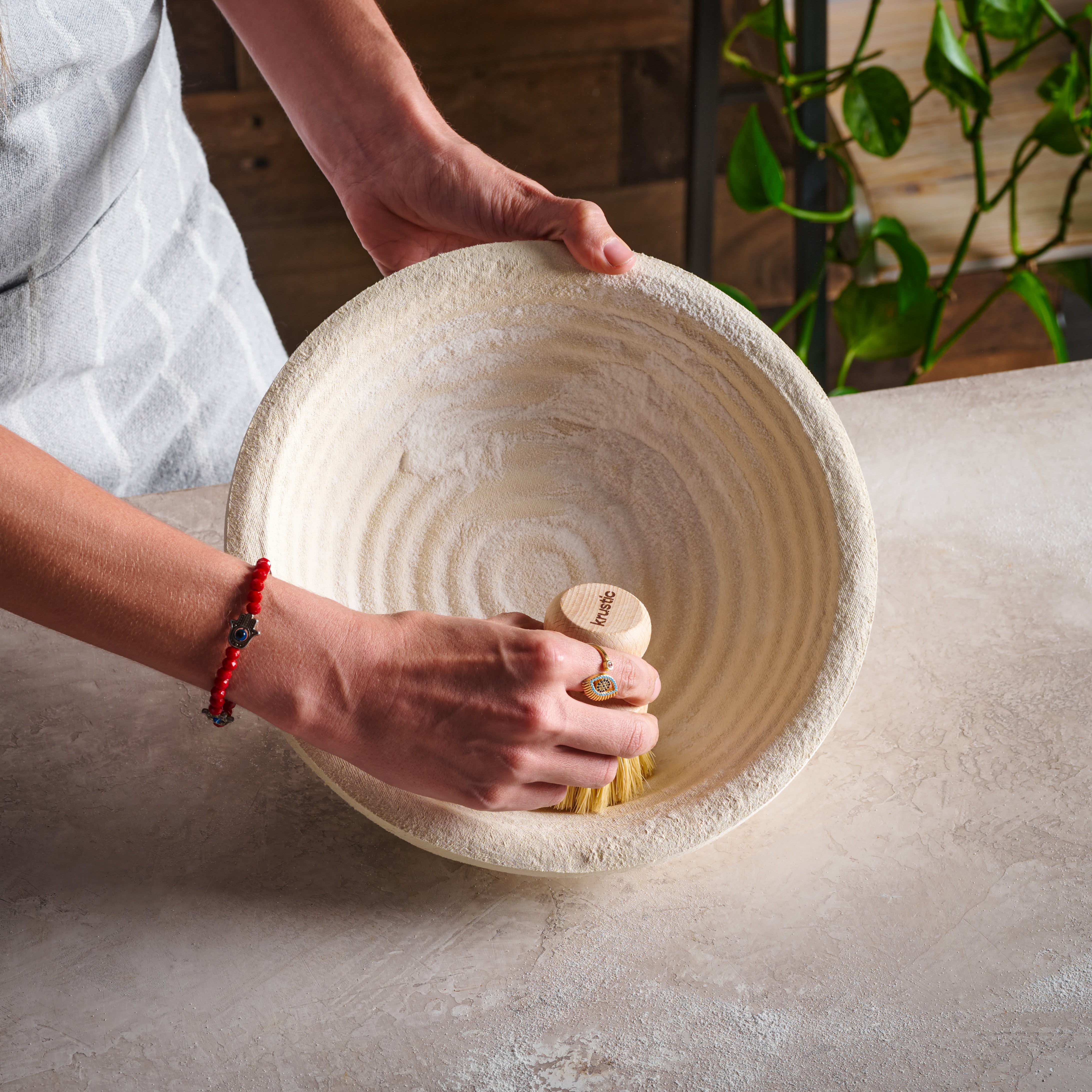 The Wood Pulp Banneton • Round