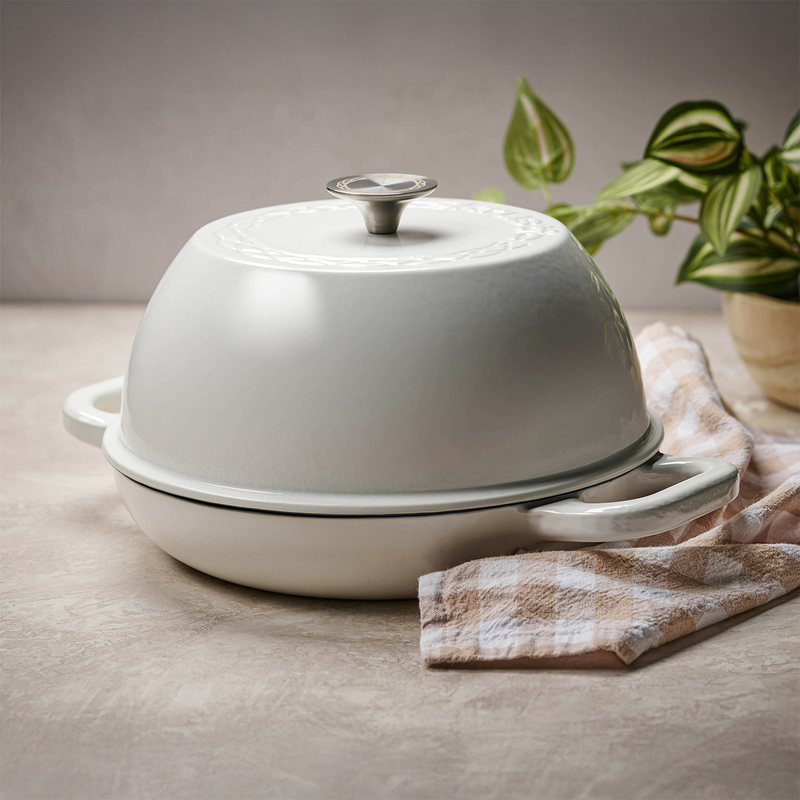 Artisan Bread in Cast Iron Pan