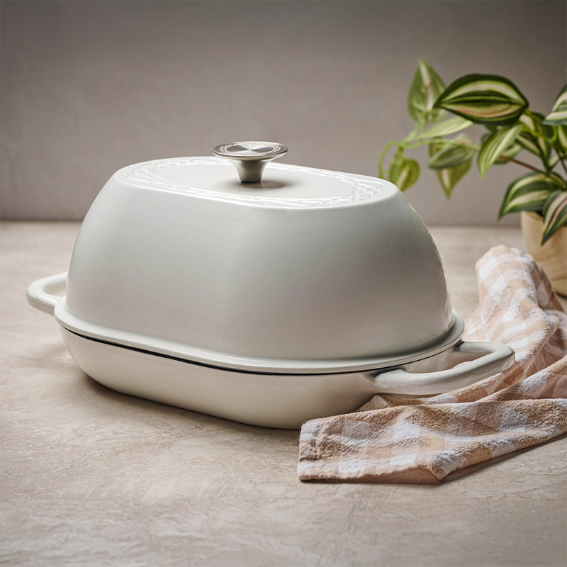 Artisan Bread in Cast Iron Pan